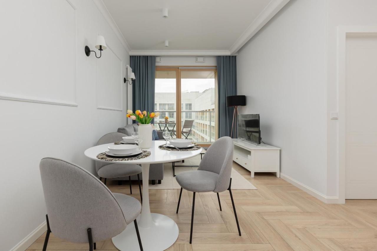 Stylish Apartment Kolejowa & Parking & Balcony By Noclegi Renters Warszawa Eksteriør billede